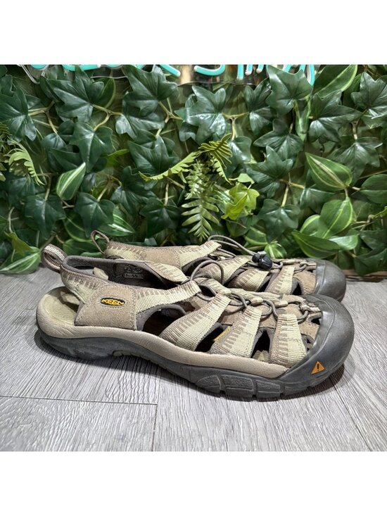 Keen Newport H2 Adjustable Outdoor Waterproof  Sandal Mens Size 11.5 Army Green main image 5